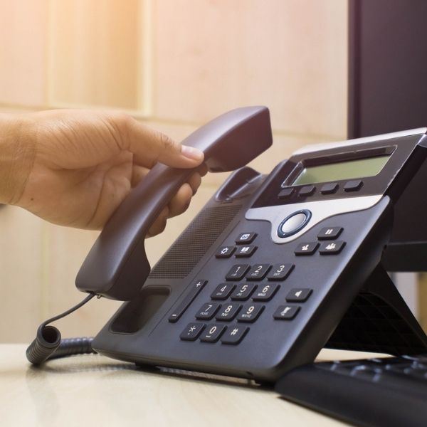 Business communication IP-PBX and unified communications